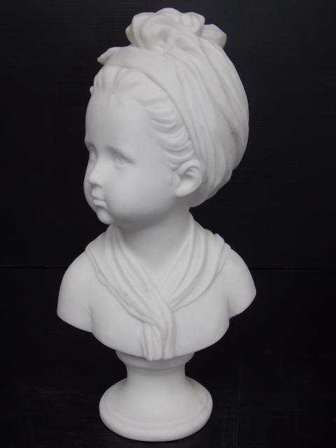 VICTORIAN BUST STATUE OF LITTLE GIRL W/ MARBLE FINISH (1 of 5)