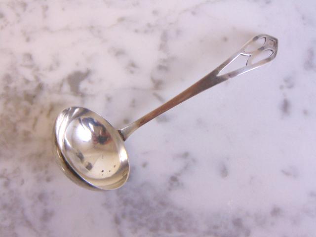 ANTIQUE .925 STERLING SILVER WHITING MFG. CO. LADLE (1 of 3)