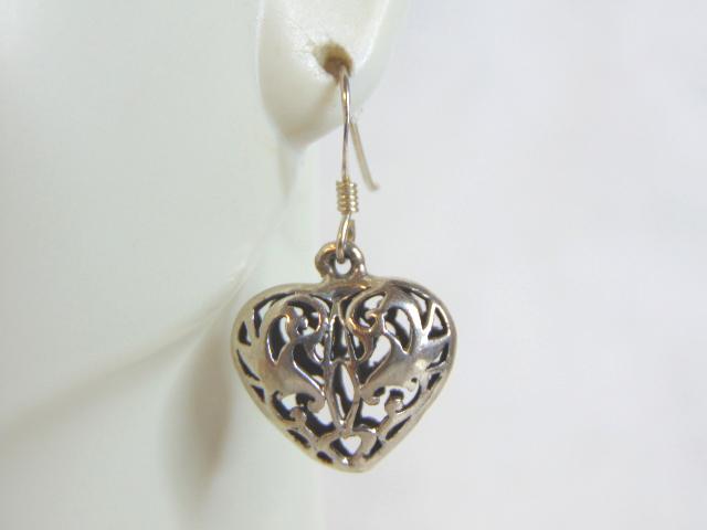 Womens Vintage Sterling Silver Dangle Heart Earrings (1 of 3)