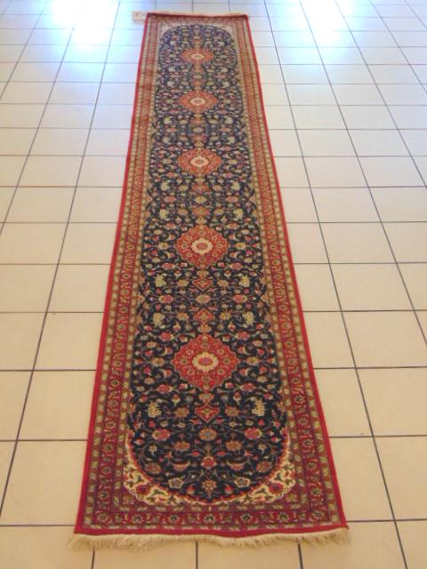 Vintage Estate Decorative Handmade Lilihan Runner Rug (1 of 7)