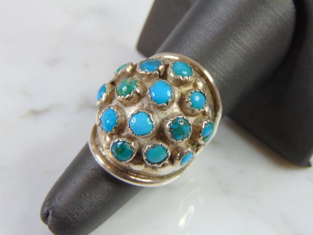 Womens Vintage Estate Sterling Silver Turquoise Ring (1 of 4)