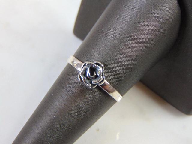 Womens Vintage Estate Sterling Silver Rose Ring (1 of 4)