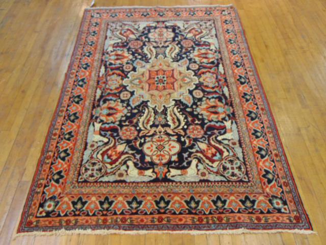 Vintage Estate Decorative Handmade Heriz Rug (1 of 5)