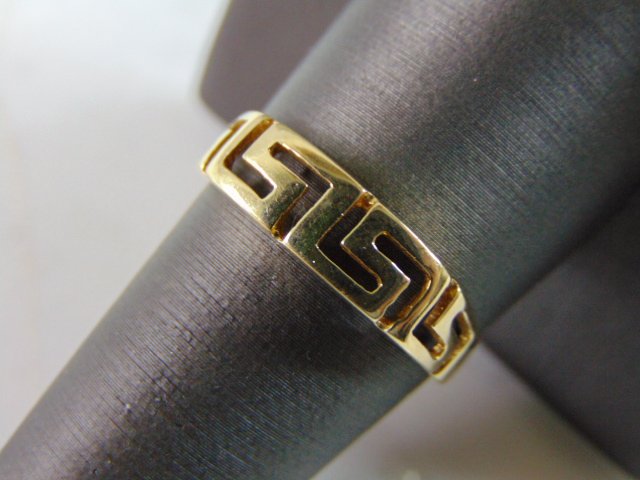 Womens Vintage Estate 14K Yellow Gold Greek Key Ring (1 of 5)