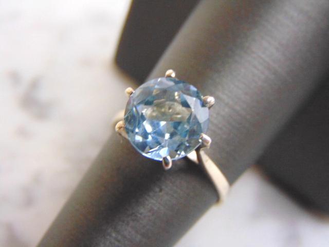 Womens Vintage Estate Sterling Silver Topaz Ring (1 of 4)