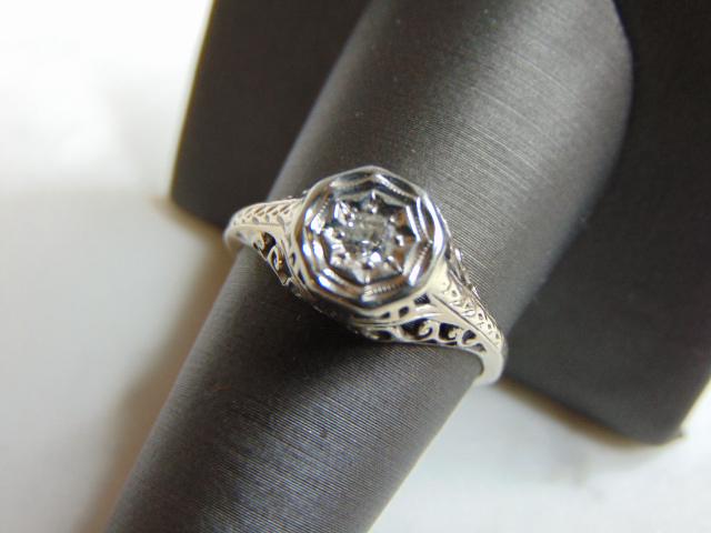 Womens Vintage 14k White Gold Diamond Filigree Ring (1 of 4)