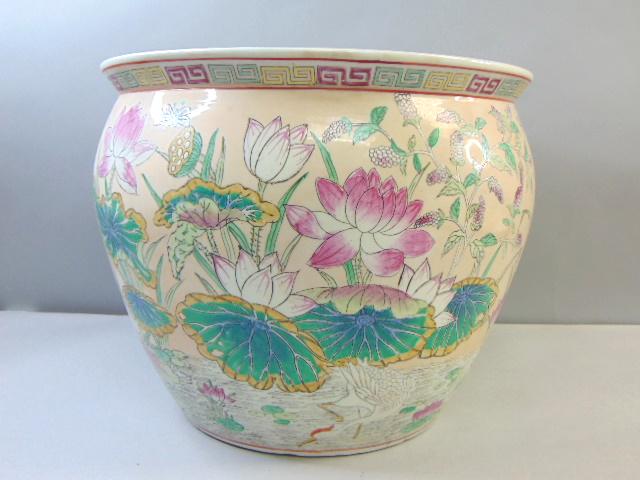 Decorative Chinese Porcelain Planter Fish Pot (1 of 7)