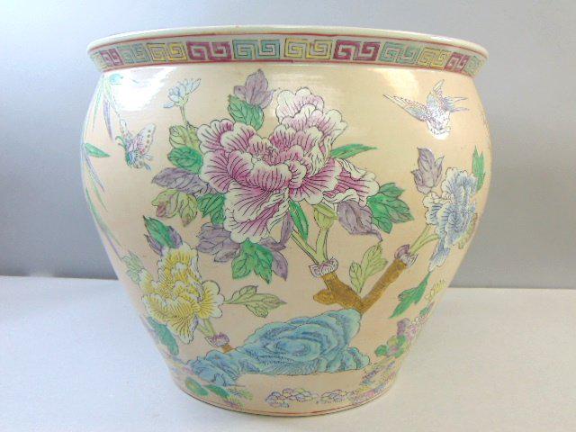 Decorative Chinese Porcelain Planter Fish Pot (1 of 6)