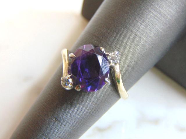 Womens Vintage 14K White Gold Amethyst & Diamond Ring (1 of 4)