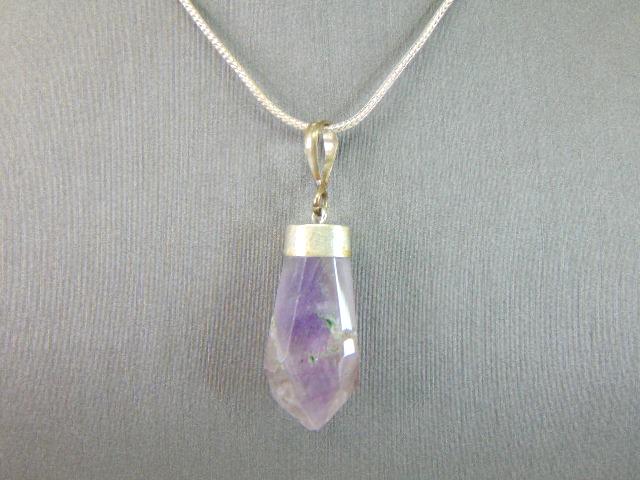 Womens Sterling Silver Amethyst Crystal Necklace (1 of 2)