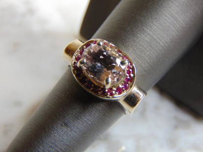 Womens Vintage 14K White Gold Ring w/ Garnets & CZ: FOR SALE IS THIS LOVELY VINTAGE 14K WHITE GOLD RING WITH WHAT APPEARS TO BE EITHER A CUBIC ZIRCONIA STONE OR CRYSTAL. THE TOTAL WEIGHT IS 5.6g, AND IS A SIZE 6.75. THE FACE MEASURES 1/2" BY 3/8". 