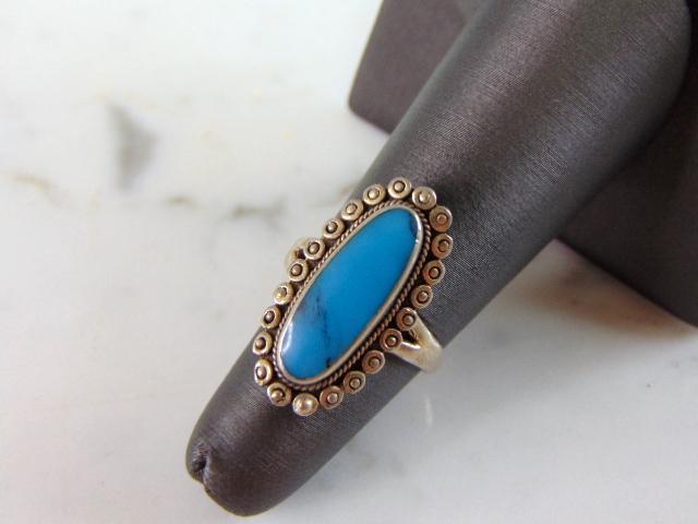 Womens Vintage Estate Sterling Silver Turquoise Ring (1 of 5)