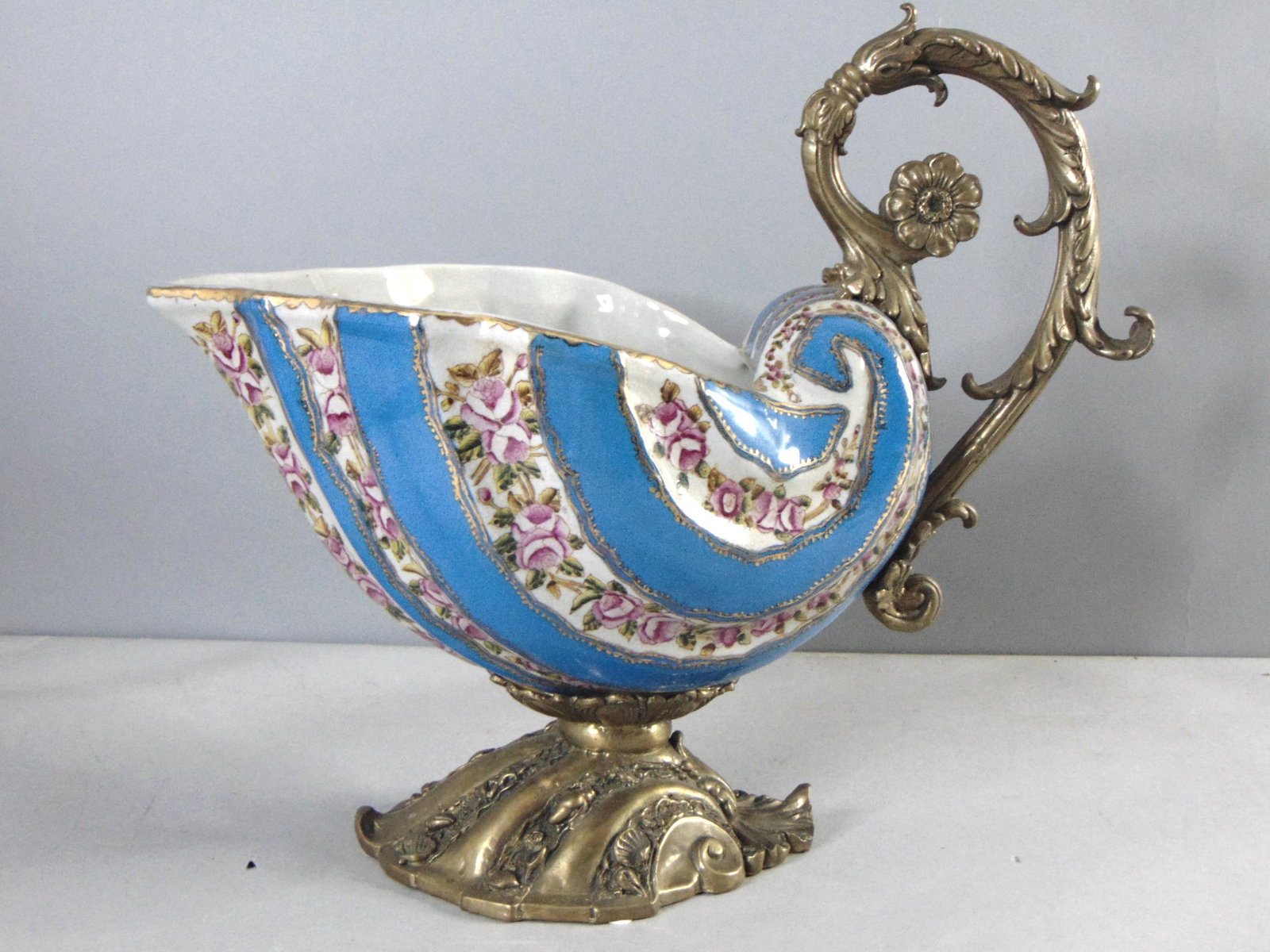 Vintage Decorative Porcelain & Brass Floral Shell Compote Bowl (1 of 8)