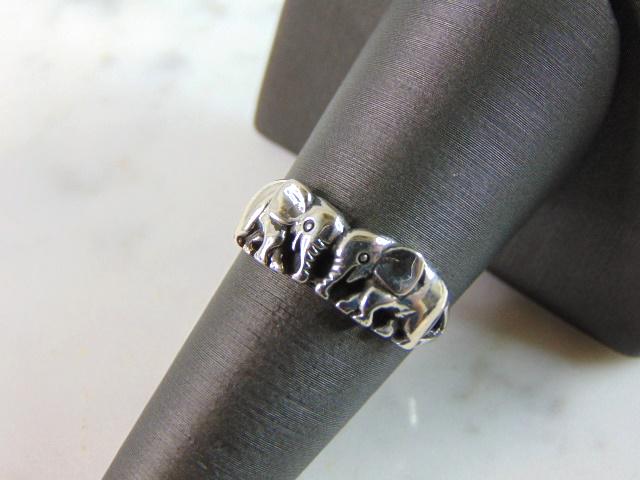 Womens Vintage Estate Sterling Silver Elephant Ring (1 of 4)