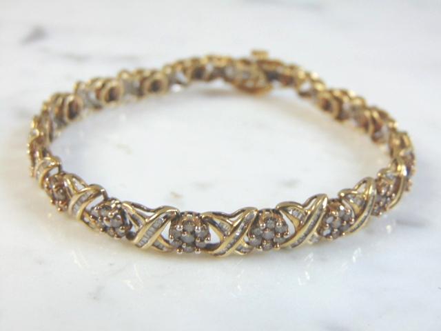 Womens Vintage Estate 10K Gold Diamond Bracelet (1 of 5)