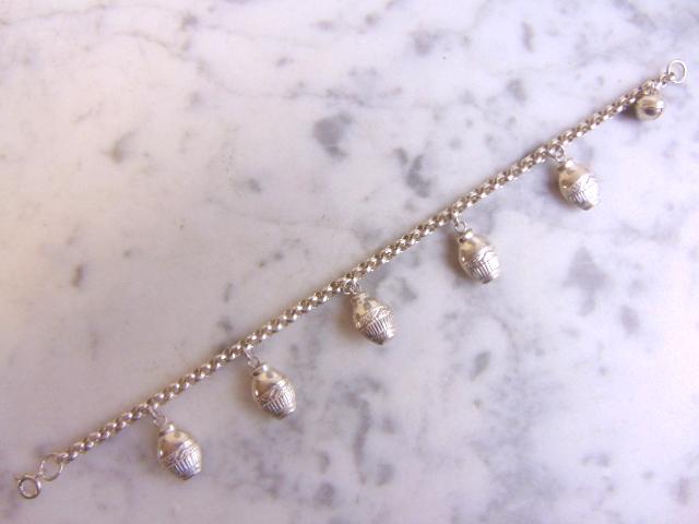 Womens Vintage Estate Sterling Silver Charm Bracelet (1 of 3)