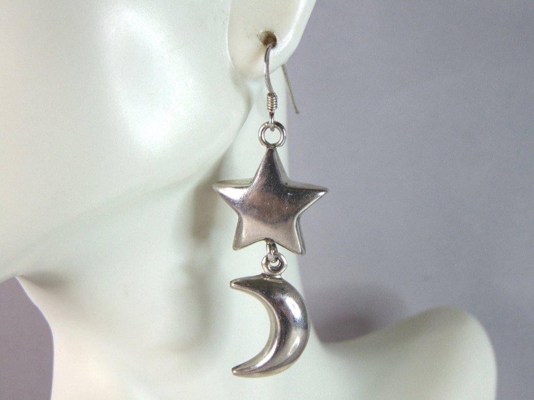 Womens Vintage Estate Sterling Silver Star & Moon Earrings (1 of 3)