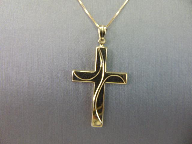 Vintage Estate 14K Gold Necklace & Religious Cross (1 of 3)