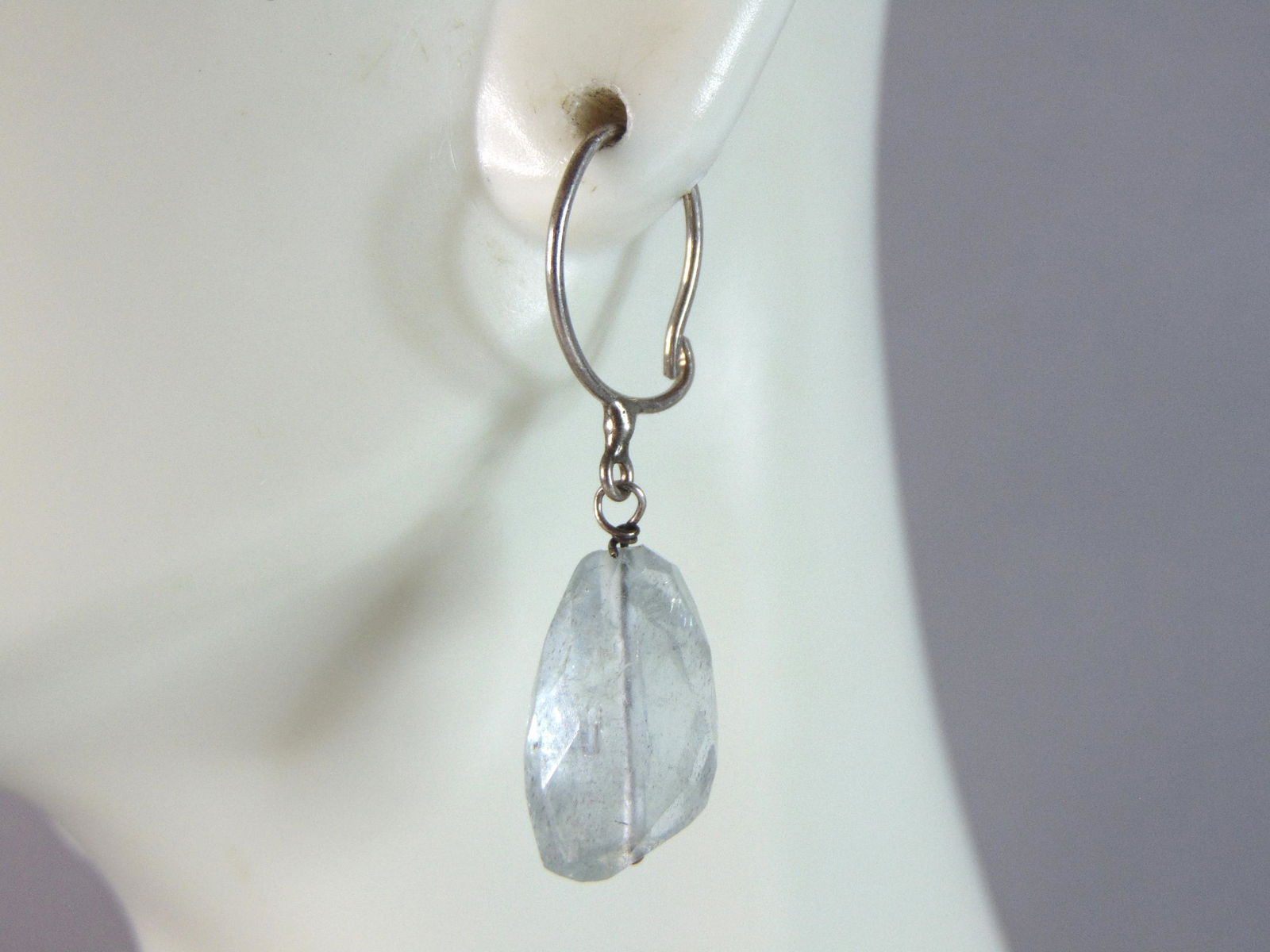 Womens Vintage Estate Sterling Silver Crystal Earrings (1 of 2)