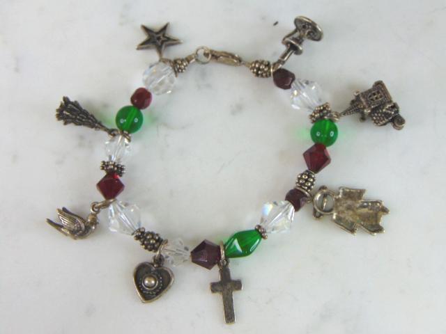 Womens Vintage Estate Sterling Silver Charm Bracelet (1 of 6)