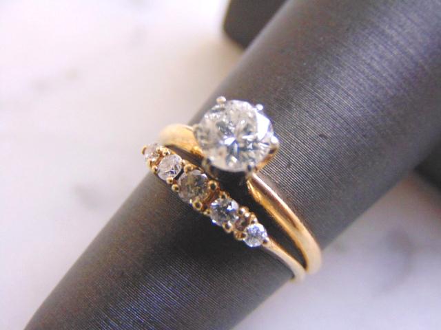 Womens 14K Yellow Gold Diamond Engagement Ring (1 of 4)