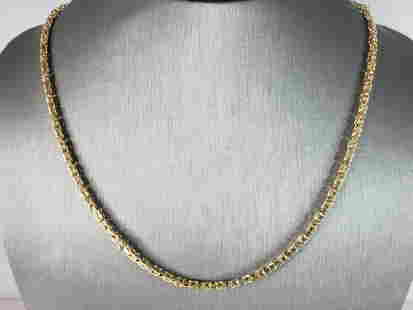 Vintage Estate 14K Gold Byzantine Chain Link Necklace: A VINTAGE ESTATE 14K YELLOW GOLD BYZANTINE CHAIN LINK NECKLACE. THE NECKLACE MEASURES 20 1/2" LONG BY ABOUT 1/8" WIDE, AND WEIGHS 17.9g. NECKLACE IS MARKED ON THE CLASP. THIS WOULD MAKE A LOVELY GIFT