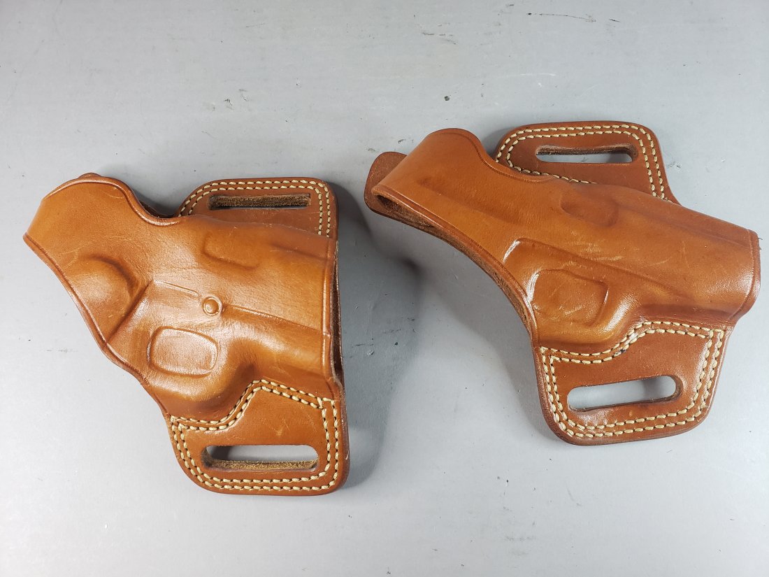 Pair of Galco Leather Fletch High Ride Belt Holster For Autos & Revolvers: FOR SALE IS THIS PAIR OF GALCO LEATHER FLETCH HIGH RIDE BELT HOLSTER FOR AUTOS & REVOLVERS. PREMIUM STEERHIDE, RETENTION STRAP WITH REINFORCED THUMB BREAK, BUTT-FORWARD CANT , FORWARD MOLDED DESIGN CO
