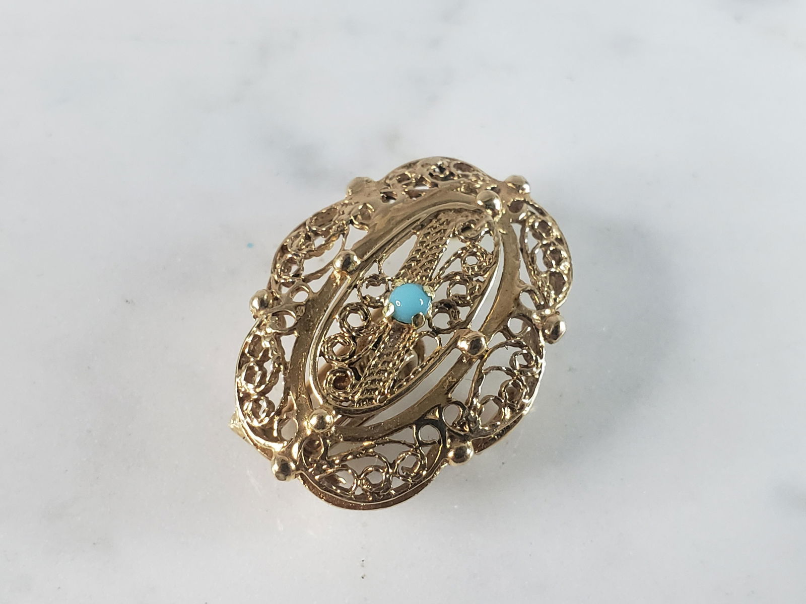 Womens Vintage Estate 10K Gold Filigree Pendant Brooch (1 of 3)