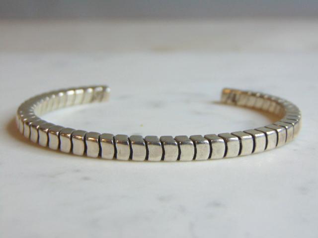 Womens Vintage Estate Sterling Silver Cuff Bracelet (1 of 3)