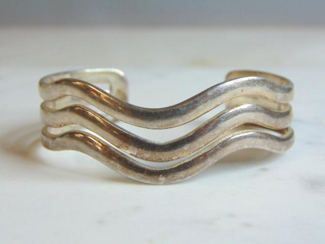 Womens Vintage Sterling Silver Modernist Cuff Bracelet (1 of 3)