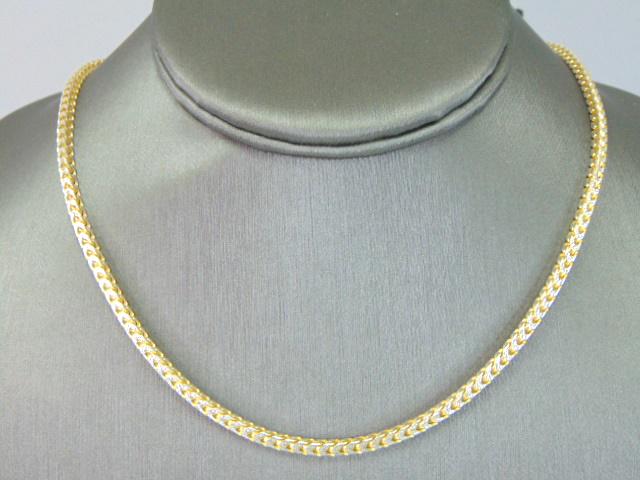 Vintage Gold Tone Sterling Silver Italian Necklace: FOR SALE IS THIS LOVELY VINTAGE ESTATE GOLD TONE STERLING SILVER NECKLACE THAT WAS MADE IN ITALY. THE NECKLACE MEASURES 24 1/4" LONG BY 1/8" WIDE, AND WEIGHS 28.1g. WOULD MAKE A GREAT GIFT FOR THAT SP