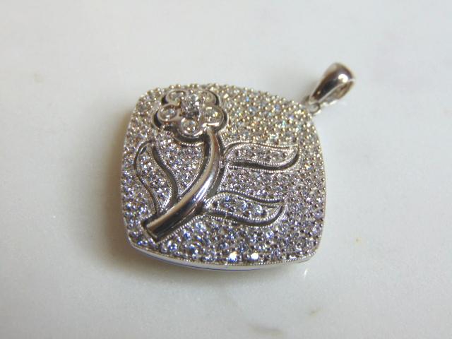 STERLING SILVER CZ LOCKET PENDANT 8.1g (1 of 3)