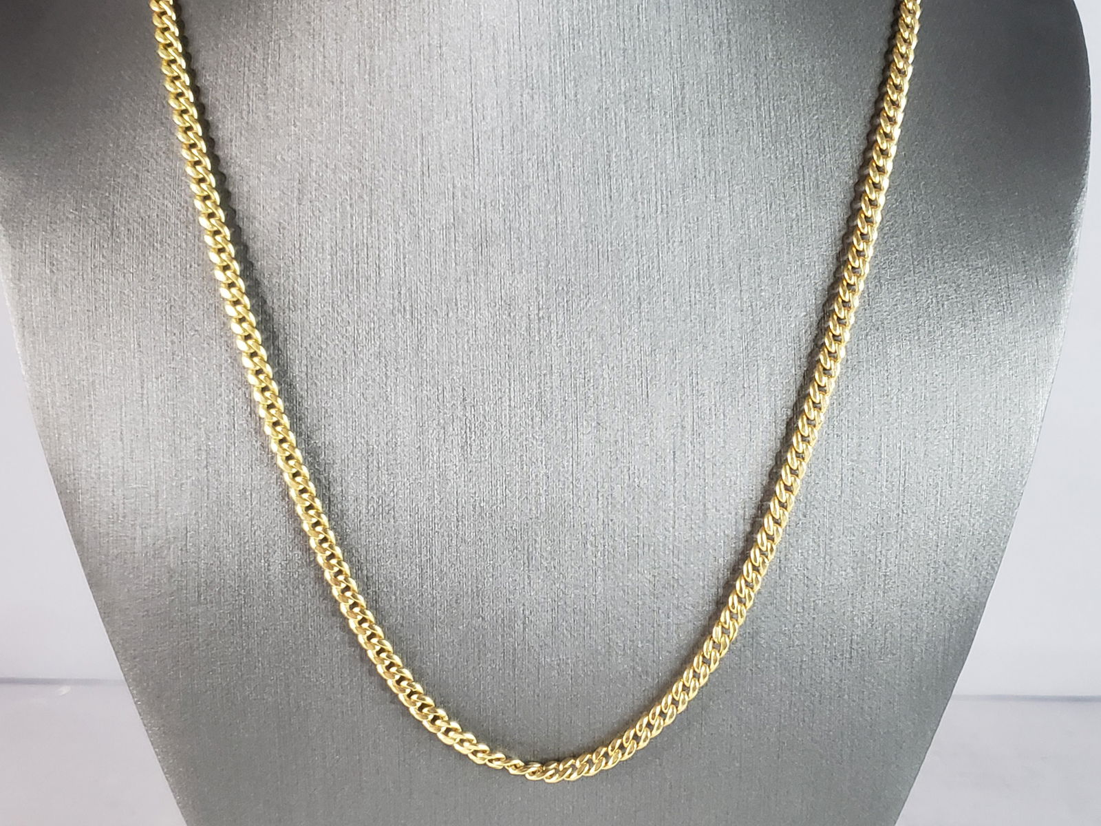 Vintage Estate 18K Yellow Gold Chain Necklace (1 of 3)