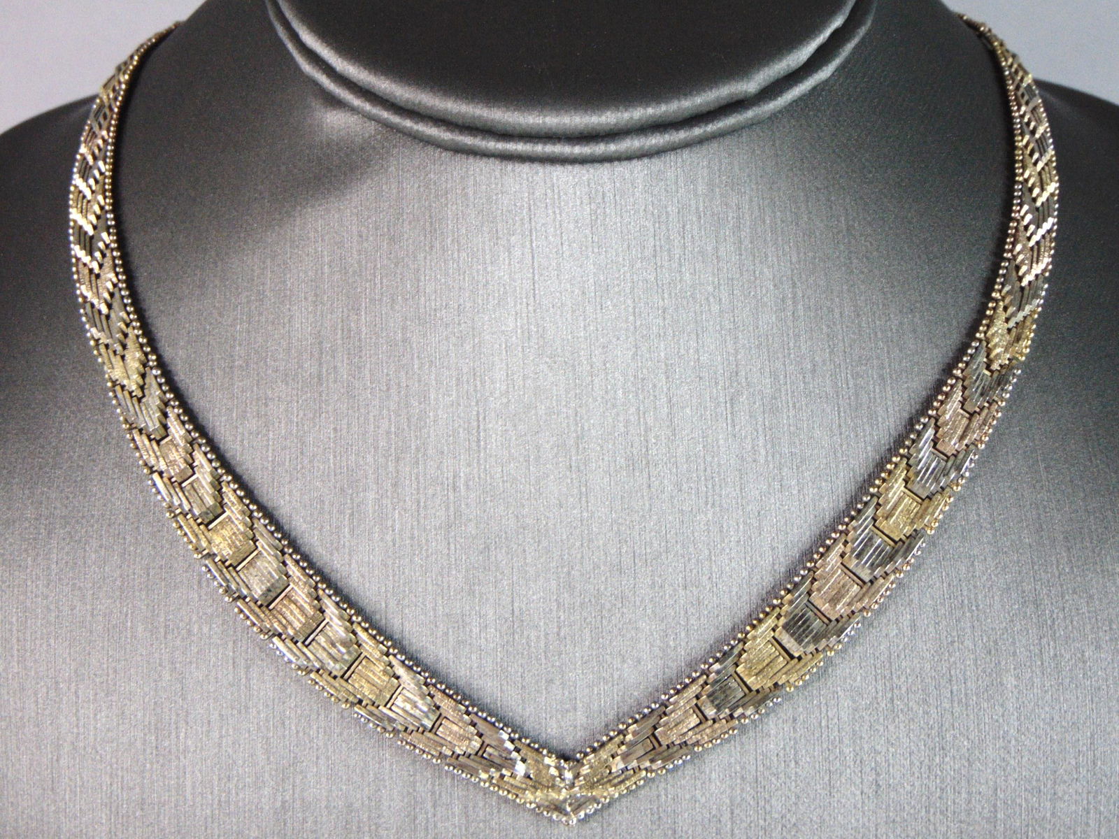 Womens Vintage Estate Sterling Silver Modernist Necklace (1 of 4)