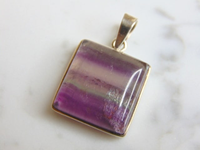Womens Vintage -Sterling Silver Agate Stone Pendant (1 of 2)