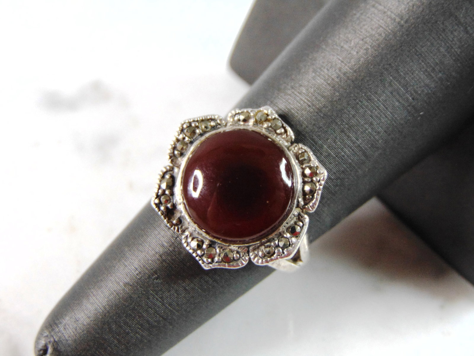 Womens Vintage Estate Sterling Silver Modernist Carnelian Ring (1 of 5)