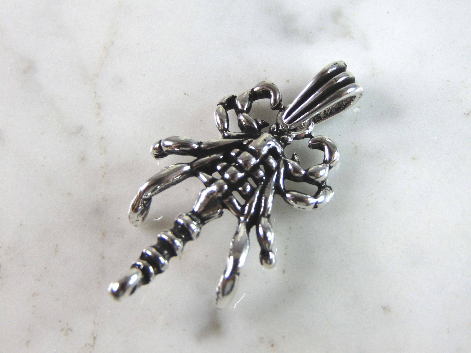 Mens Vintage Estate Sterling Silver Scorpion Pendant (1 of 2)