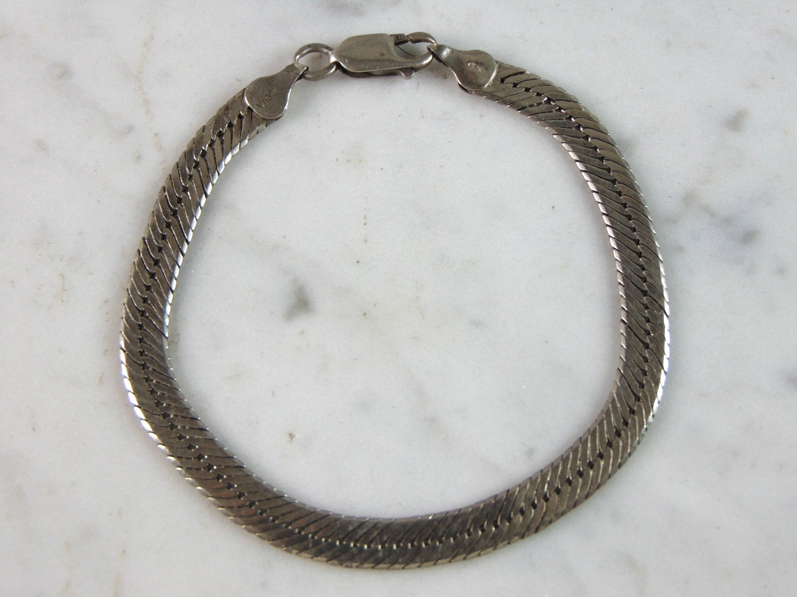 Womens Vintage Estate Sterling Silver Herringbone Bracelet (1 of 4)