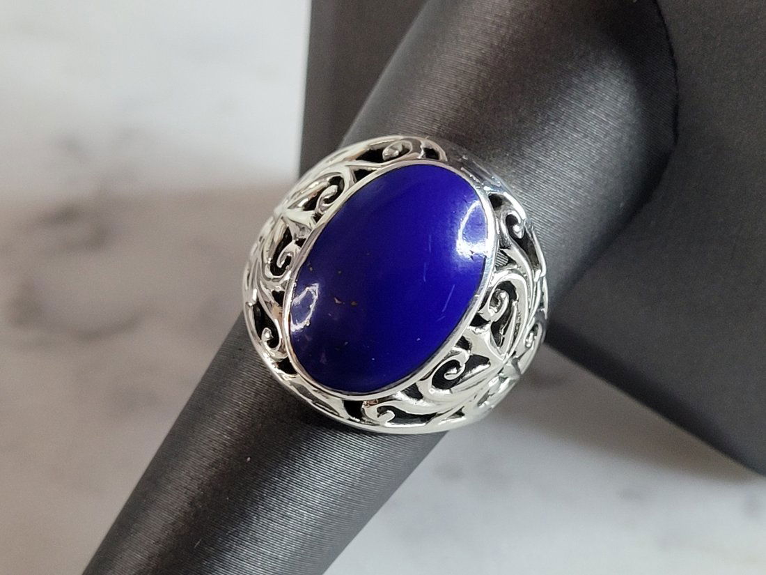 Mens Vintage Estate Southwestern Sterling Silver Lapis ? Ring (1 of 5)