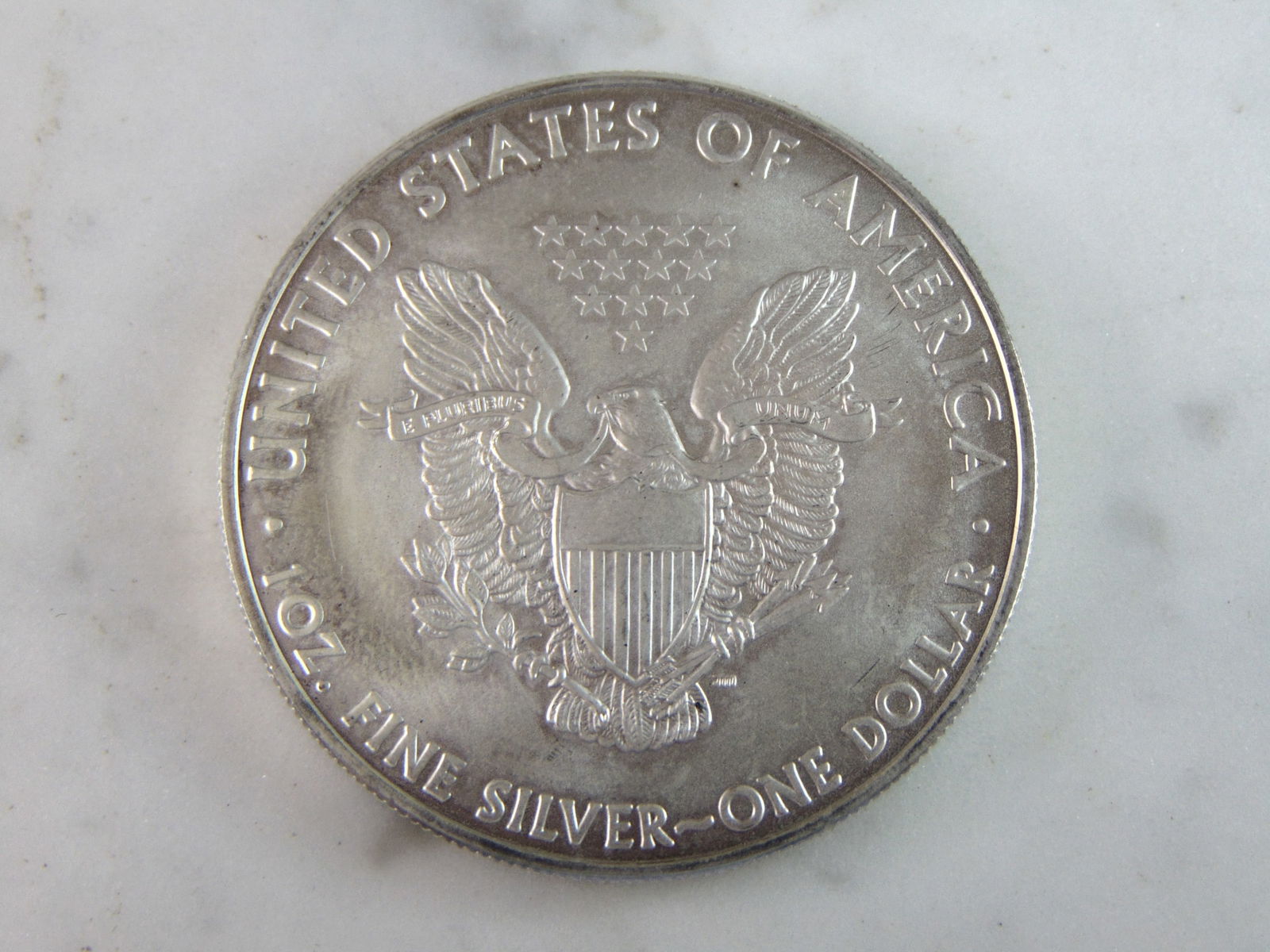 2010 Silver Dollar 1 oz .999 Fine Silver Coin (1 of 3)