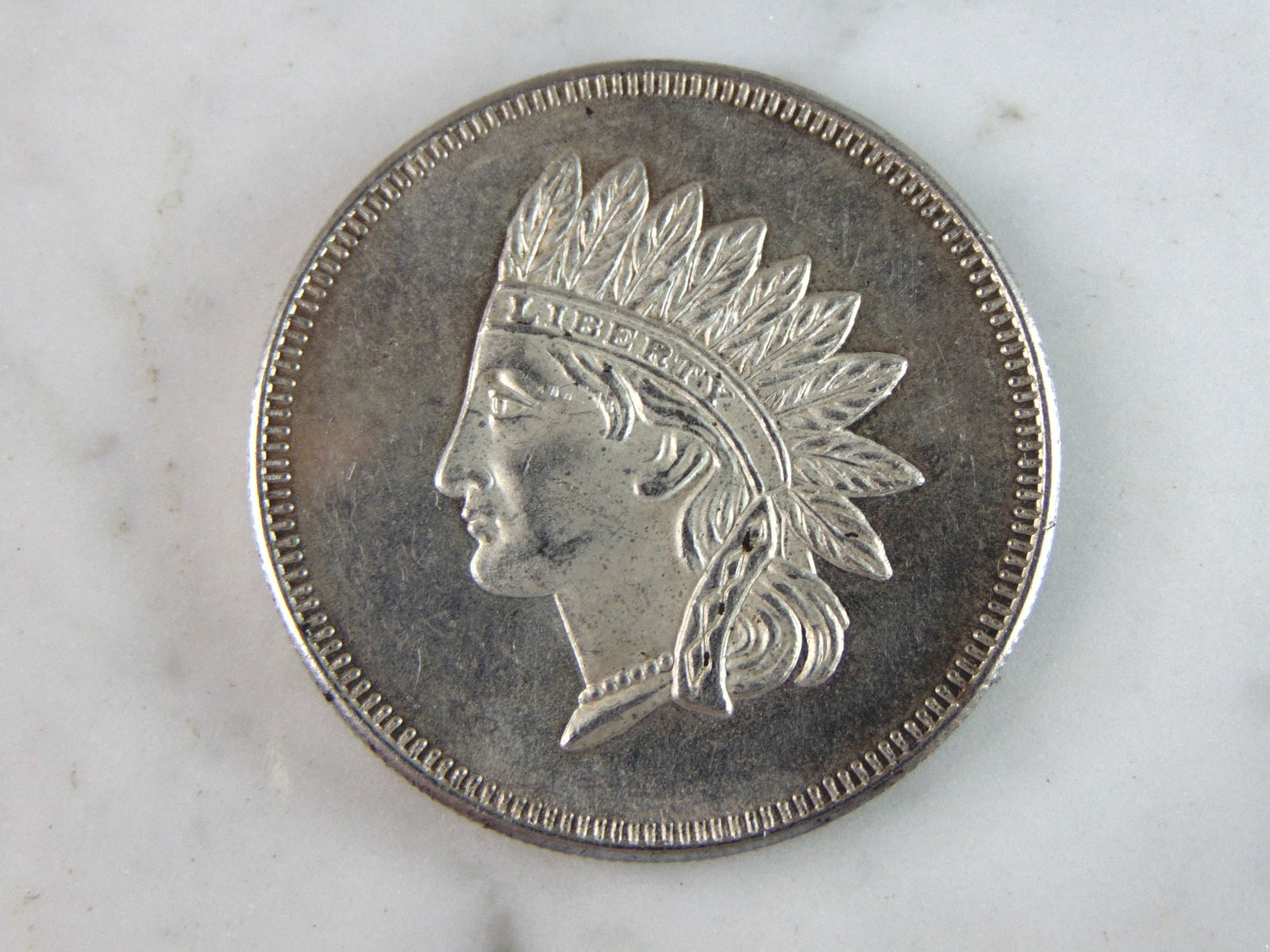 Vintage Indian Head 1 Troy Ounce .999 Fine Silver Coin (1 of 3)