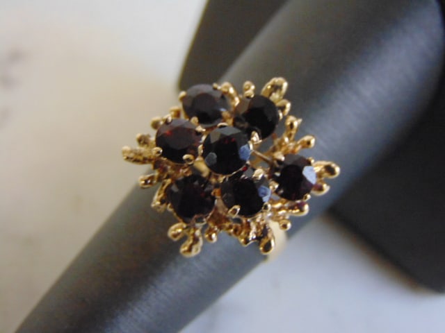 Womens Vintage Estate 14k Yellow Gold Ruby ? Ring (1 of 4)