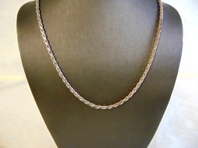 Vintage Estate Heavy Sterling Silver Necklace (1 of 2)