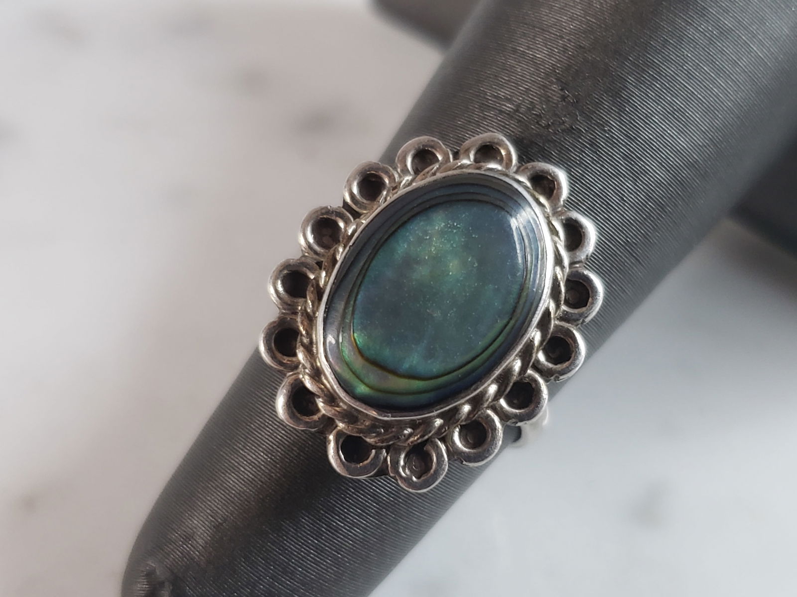 Womens Vintage Estate Sterling Silver Abalone Shell Ring (1 of 4)