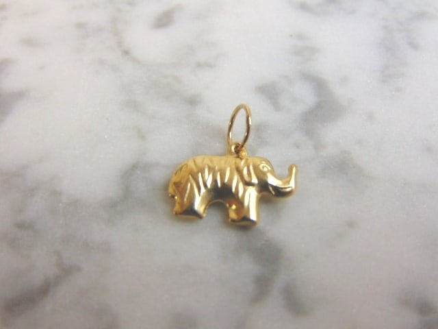 Womens 10K Gold Elephant Charm Pendant (1 of 2)