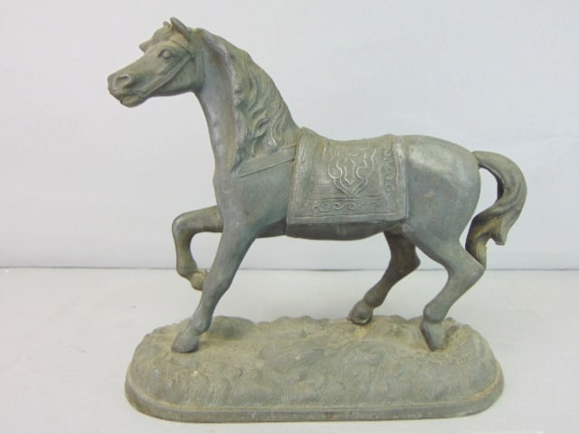 Antique Cast Metal Horse Figure Clock Topper (1 of 5)