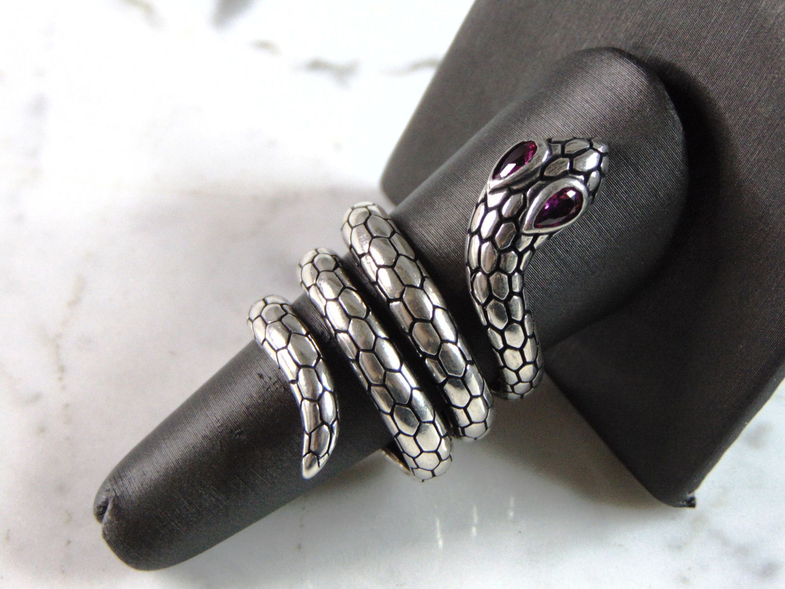 Womens Vintage Estate Sterling Silver Snake Ring (1 of 4)