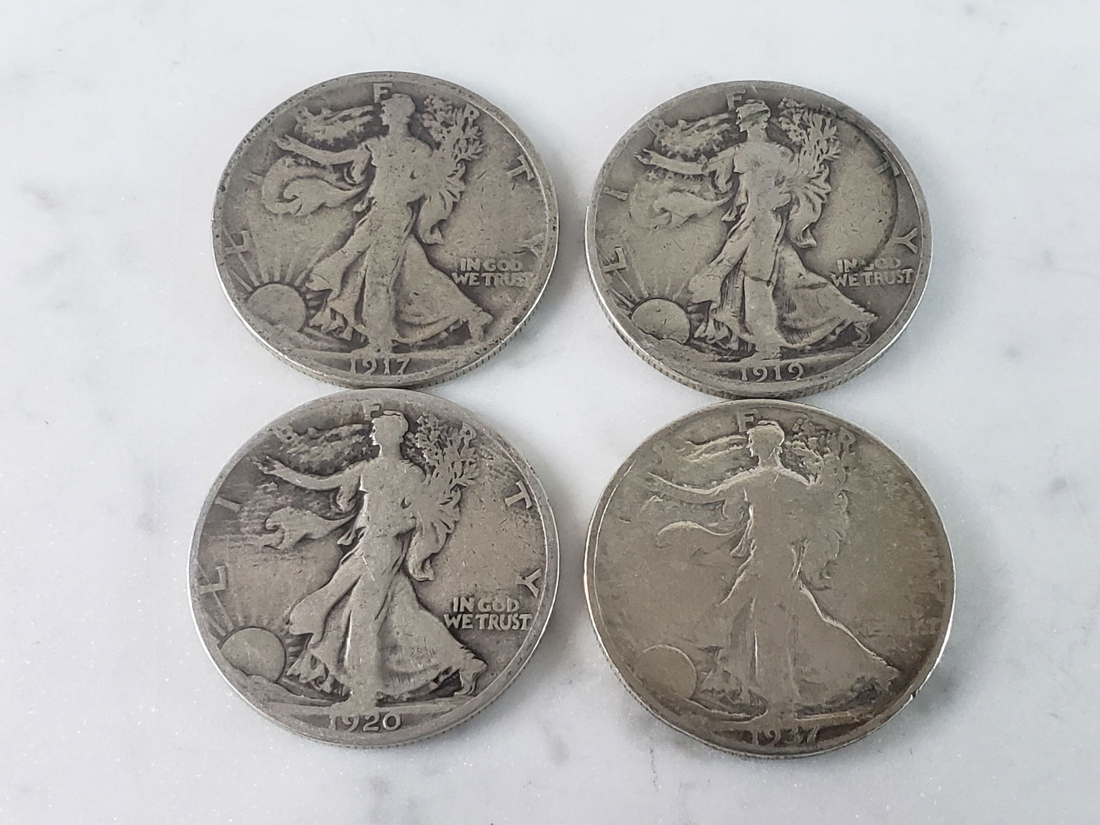 ESTATE FIND LOT OF 4 SILVER STANDING LIBERTY HALF DOLLARS (1 of 2)