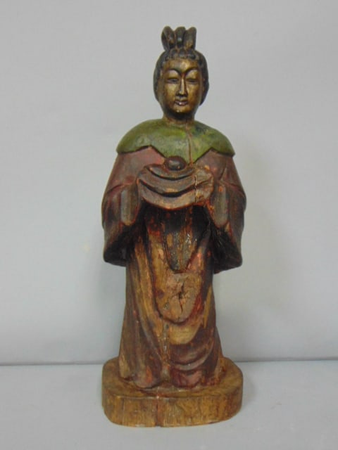 ANTIQUE CHINESE POLYCHROME WOODEN STATUE OF KWAN YIN (1 of 7)