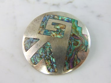Womens Vintage Estate MOP Sterling Silver Brooch